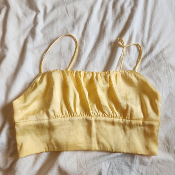 Bundle of tops - Picture 7 of 9